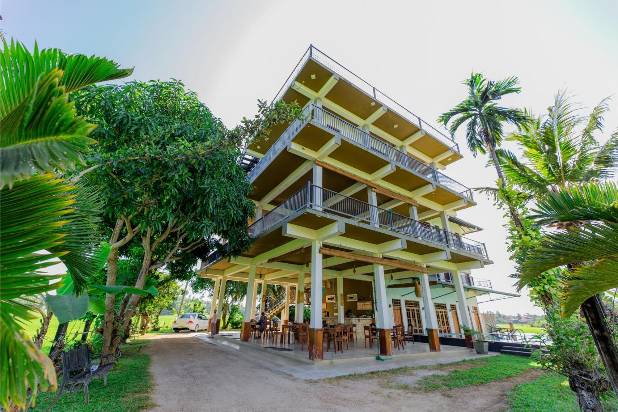 Serene Park Hotel By Ark Tissamaharama Exteriör bild